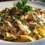 Slow Cooker Chicken Stroganoff